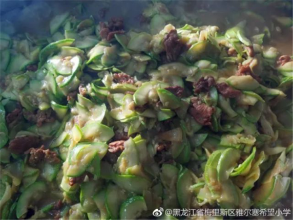 四十七周益周的午餐332.png